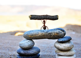 200瓦玻璃激光打孔机效率怎么样？