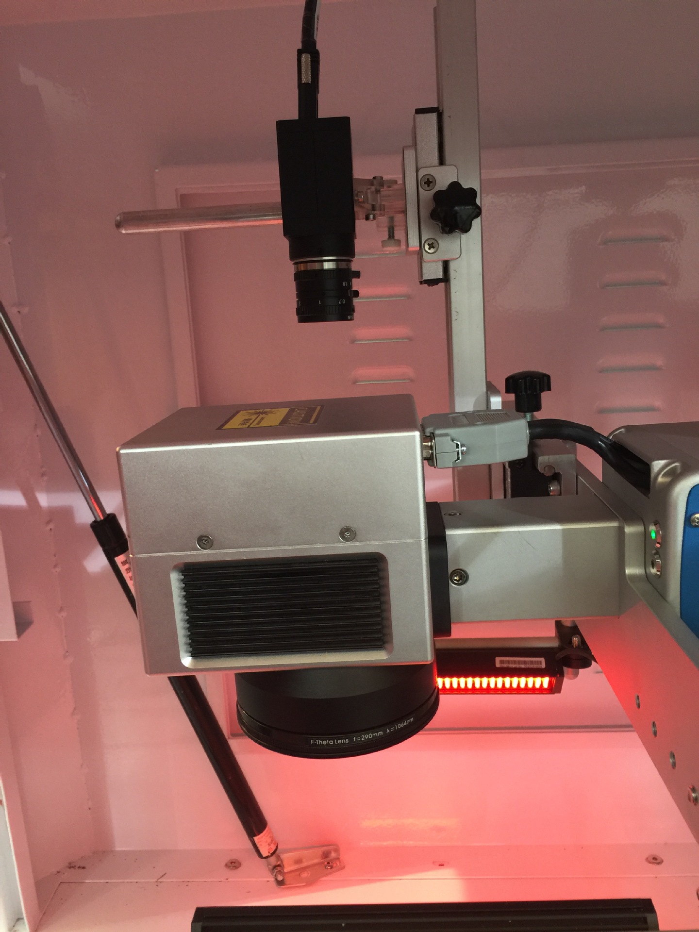 视觉打标机(自动贴标机视频)  第1张